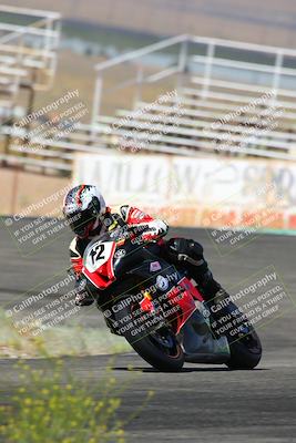 media/Jun-04-2022-WERA (Sat) [[b852bbbd55]]/Practice Races/7- WERA riders school/